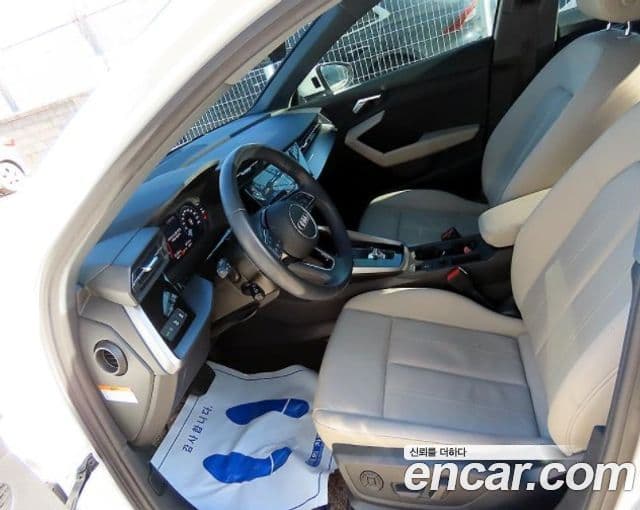 Audi A3 (8Y), 2023 11