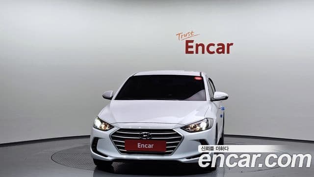 Hyundai Avante AD 1.6 GDI Value Plus, 2018 3