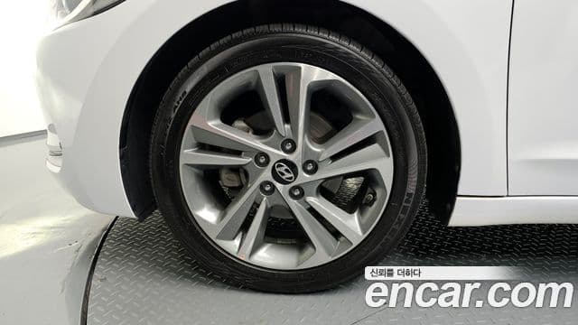 Hyundai Avante AD 1.6 GDI Value Plus, 2018 все фото