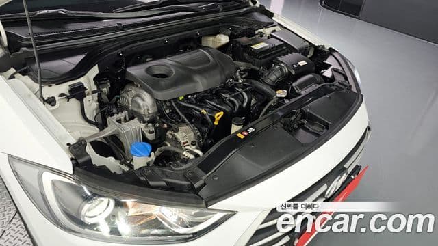 Hyundai Avante AD 1.6 GDI Value Plus, 2018 6