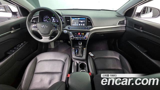 Hyundai Avante AD 1.6 GDI Value Plus, 2018 7