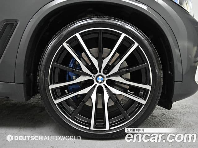 BMW X5 (G05) xDrive 40d M Sport онлайн Exclusive Edition, 2023 все фото