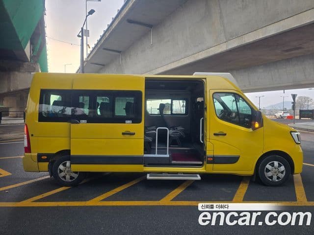 Renault Korea(Samsung) Master 15인승, 2020 19