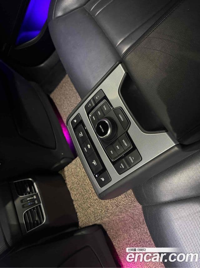 Genesis G80 Premium Luxury, 2017 17