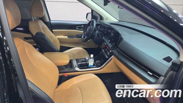 Kia Carnival 4세대 Signature, 2021 11