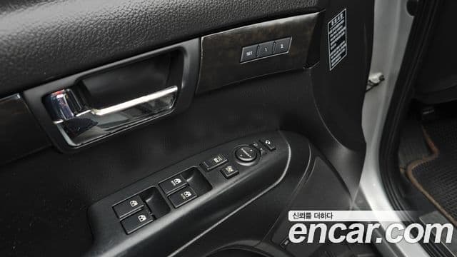 Kia Mohave 4WD KV300, 2012 17