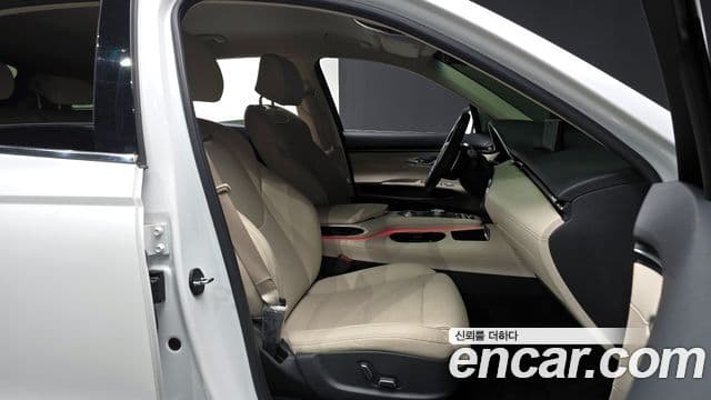 Genesis GV70, 2022 10