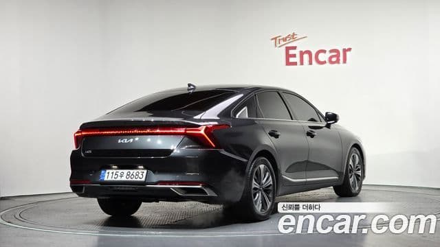 Kia K8 Noblesse, 2022 2