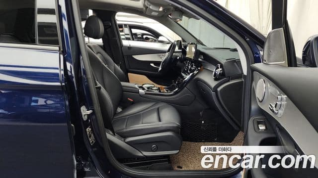 Mercedes-Benz GLC-класс X253 Premium, 2019 11