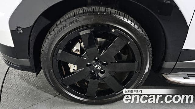 Hyundai Santa Fe (MX5) Calligraphy, 2024 все фото