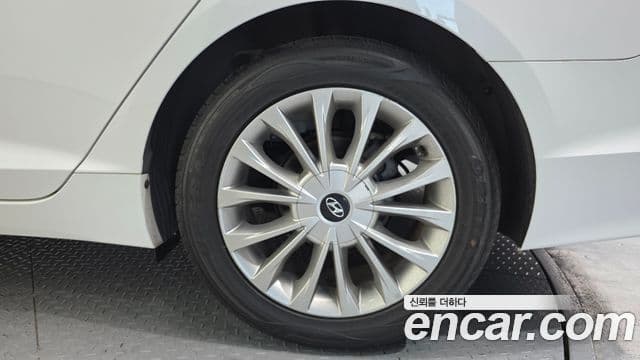 Hyundai LF Sonata 2.0 Care Plus, 2017 все фото