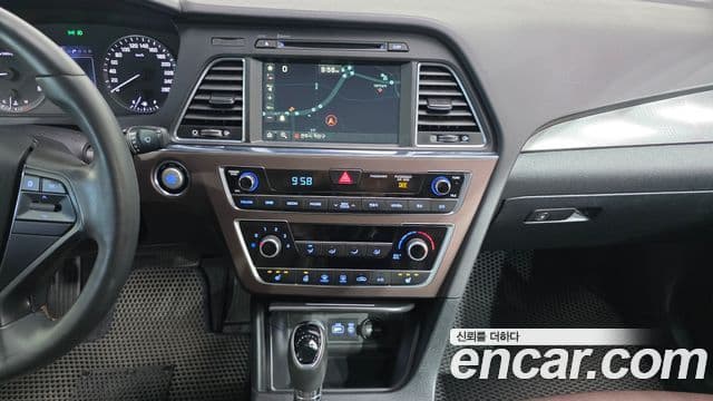 Hyundai LF Sonata 2.0 Care Plus, 2017 15