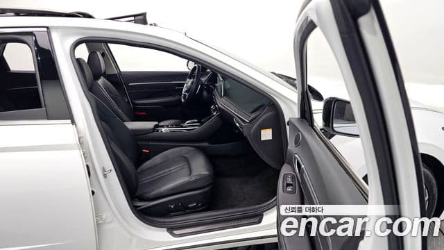 Hyundai Sonata гибрид (DN8) Premium Plus, 2023 11