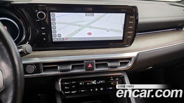 Kia K5 гибрид 3세대 Signature, 2022 14