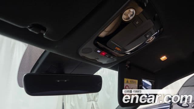 Kia K5 гибрид 3세대 Signature, 2022 17