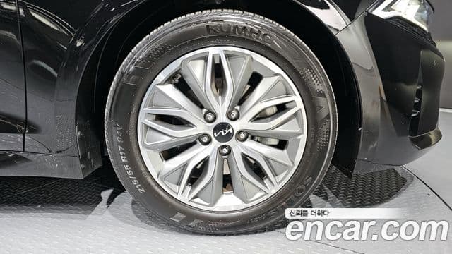 Kia K5 гибрид 3세대 Noblesse, 2023 все фото
