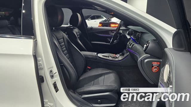 Mercedes-Benz E-класс W213 AMG Line, 2023 10