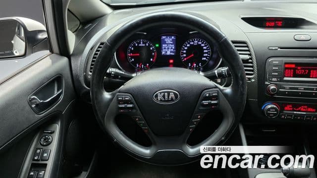 Kia K3 Prestige, 2013 13