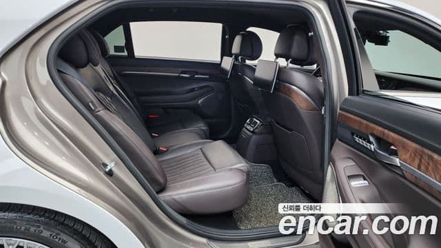 Genesis G90 Prestige, 2019 12