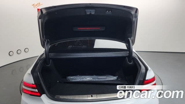 Genesis G90 Prestige, 2019 20