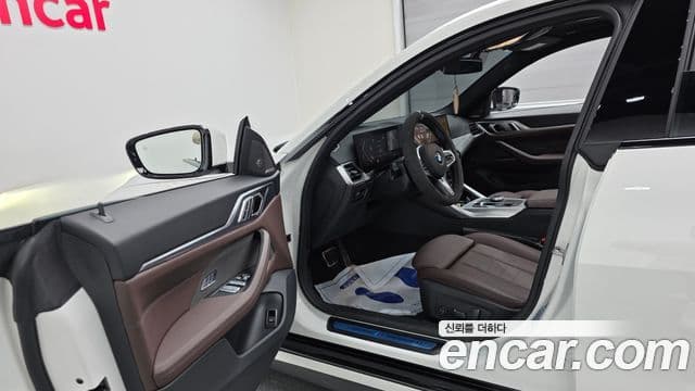 BMW 4시리즈 (G22) 420i M Sport Gran Coupe, 2024 10
