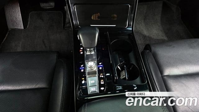 Kia K7 Premier Noblesse, 2020 9