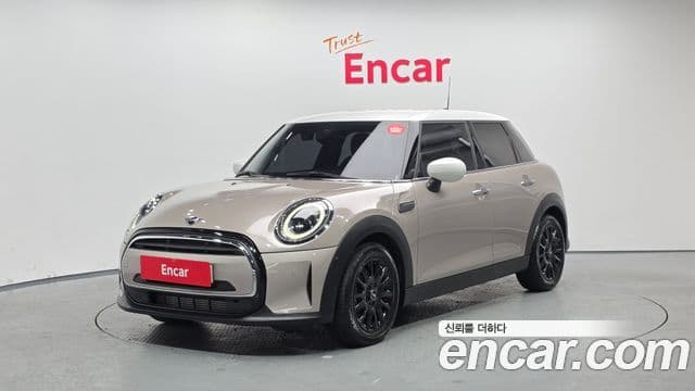 Mini Cooper 3세대, 2024 1