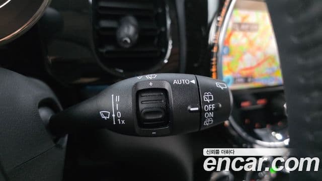 Mini Cooper 3세대, 2024 18