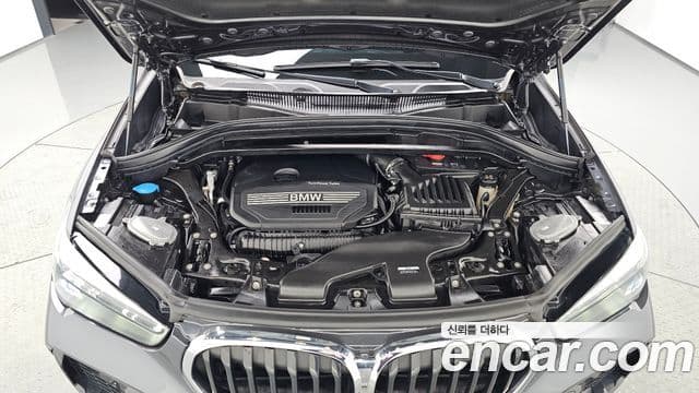 BMW X1 (F48) xDrive 20i M Sport, 2022 6