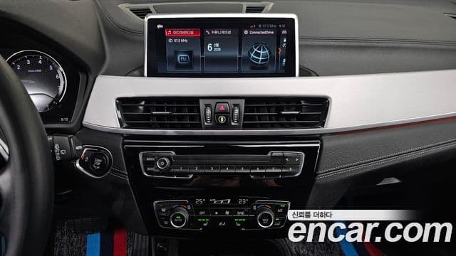 BMW X1 (F48) xDrive 20i M Sport, 2022 14