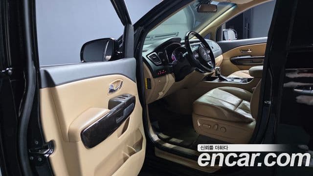 Kia The / новый New Carnival Special, 2019 10