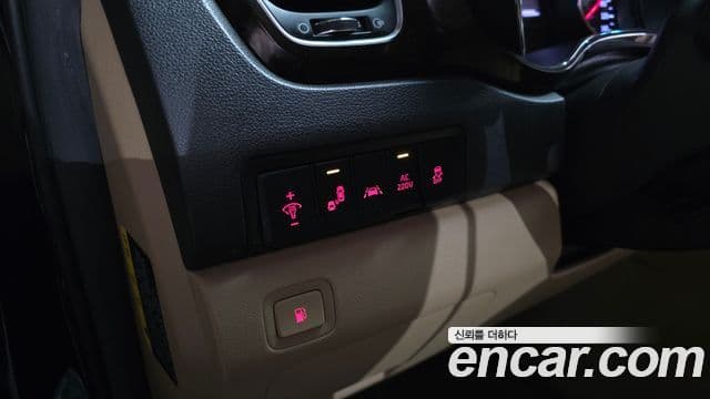 Kia The / новый New Carnival Special, 2019 18