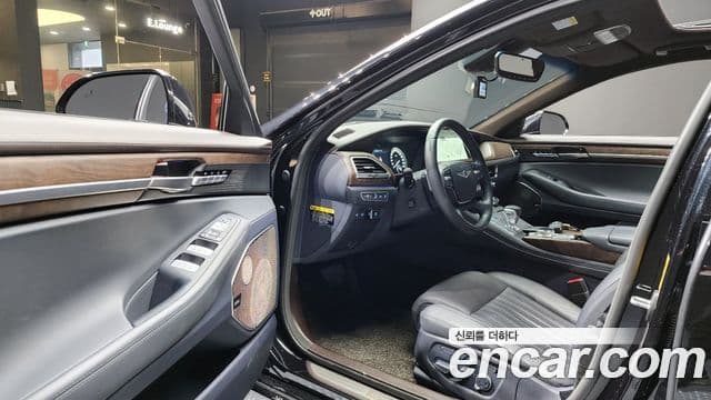 Genesis G90 Prestige, 2019 11