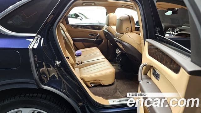 Bentley Bentayga 4.0 V8, 2020 12