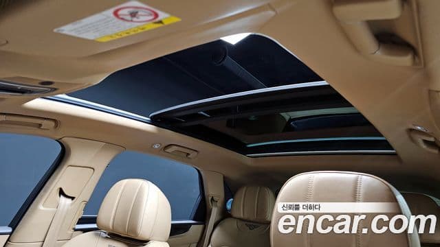 Bentley Bentayga 4.0 V8, 2020 18