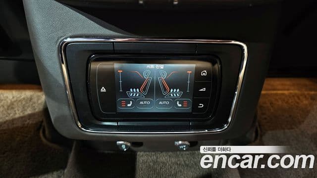 Bentley Bentayga 4.0 V8, 2020 19