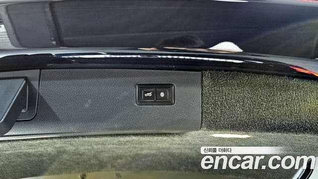 Bentley Bentayga 4.0 V8, 2020 20