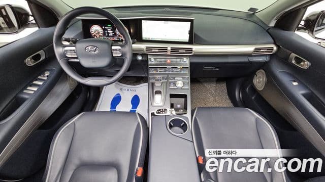 Hyundai NEXO Premium, 2023 7