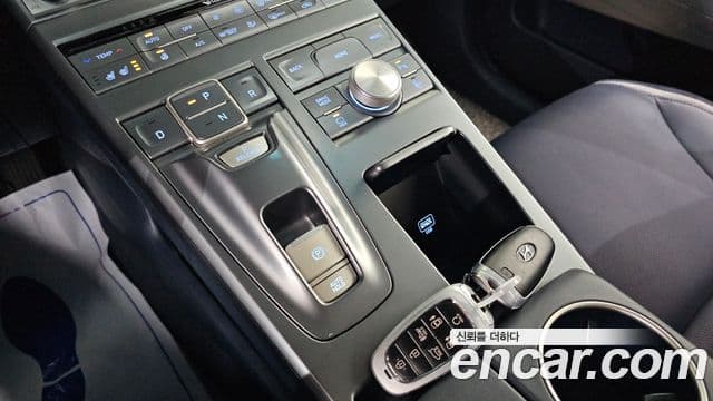 Hyundai NEXO Premium, 2023 9