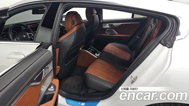 BMW 8시리즈 (G15) M850i xDrive Gran Coupe, 2024 12