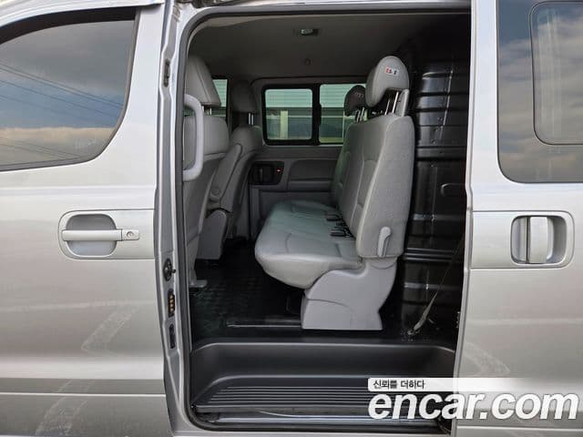 Hyundai Grand Starex Smart, 2017 11