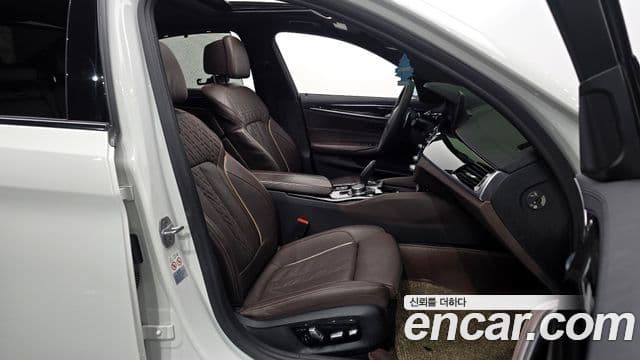 BMW 5시리즈 (G30) 530i M Sport Plus, 2019 10