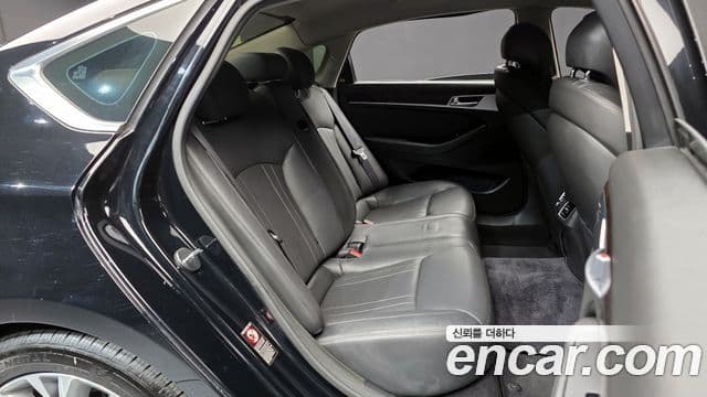 Hyundai Genesis DH Modern, 2016 12