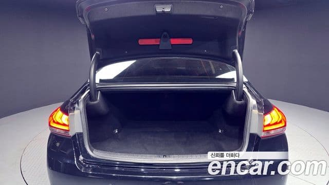 Hyundai Genesis DH Modern, 2016 20