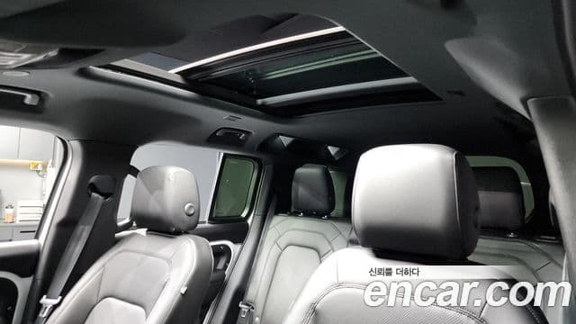 Land Rover Defender (L663) 110 D250 X-Dynamic SE, 2025 18