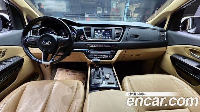 Kia All New Carnival Noblesse, 2017 7