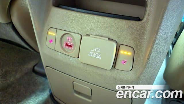 Kia All New Carnival Noblesse, 2017 17