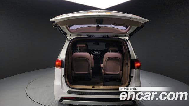 Kia All New Carnival Noblesse, 2017 19