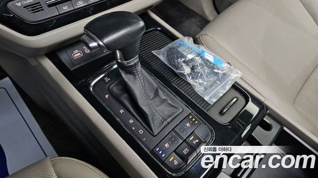 Kia All New Carnival Prestige, 2017 9