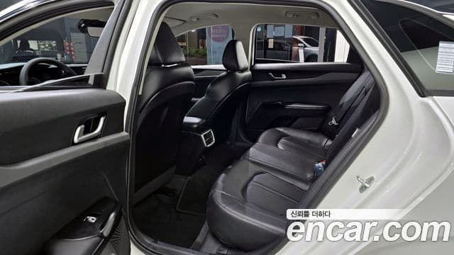 Kia K5 3세대 Trendy, 2020 13